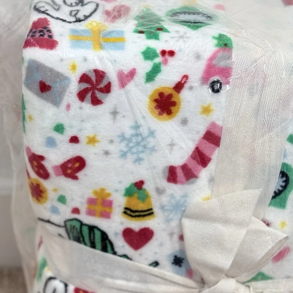 Peanuts Snoopy Holiday Icons Full/Queen Berkshire Blanket 90